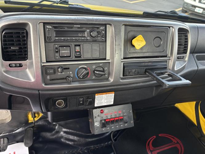 HINO 258ALP