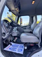 FREIGHTLINER BUSINESS CLASS M2 106