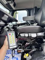 FREIGHTLINER BUSINESS CLASS M2 106 PLUS