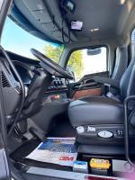 KENWORTH T880