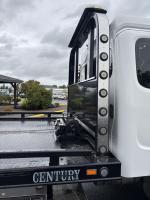 FREIGHTLINER BUSINESS CLASS M2 106