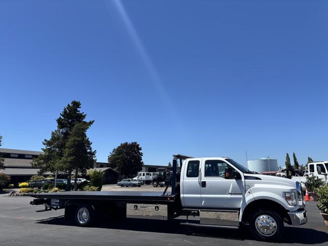 FORD F650 XLT SD