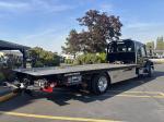 FREIGHTLINER BUSINESS CLASS M2 106 PLUS