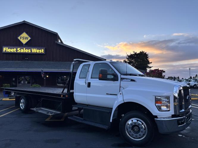 FORD F650 XLT SD