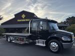 FREIGHTLINER BUSINESS CLASS M2 106 PLUS