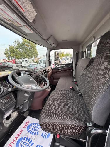 HINO L6