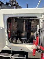 FREIGHTLINER BUSINESS CLASS M2 106 PLUS