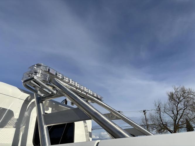 PETERBILT 567