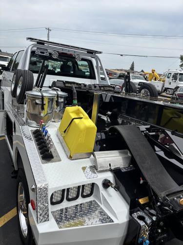 CHEVROLET SILVERADO 5500HD