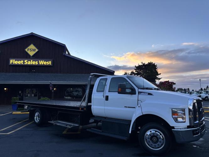 FORD F650 XLT SD