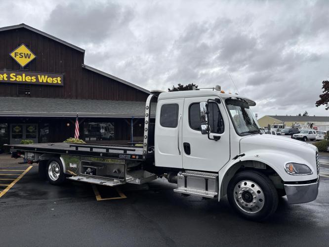 FREIGHTLINER BUSINESS CLASS M2 106