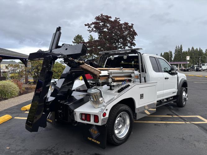 FORD F550 XLT