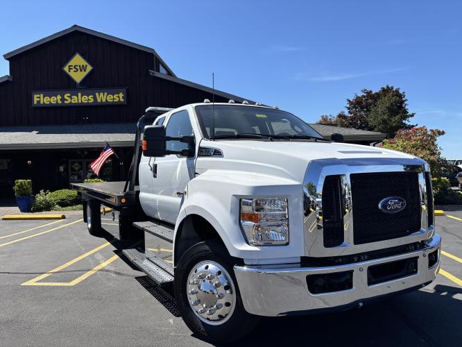 FORD F650 XLT SD