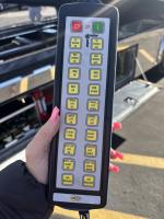 FREIGHTLINER BUSINESS CLASS M2 106 PLUS