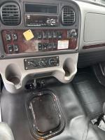 FREIGHTLINER BUSINESS CLASS M2 106