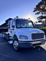 FREIGHTLINER BUSINESS CLASS M2 106