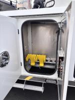 FREIGHTLINER BUSINESS CLASS M2 106 PLUS