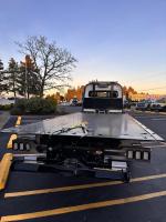 FREIGHTLINER BUSINESS CLASS M2 106 PLUS