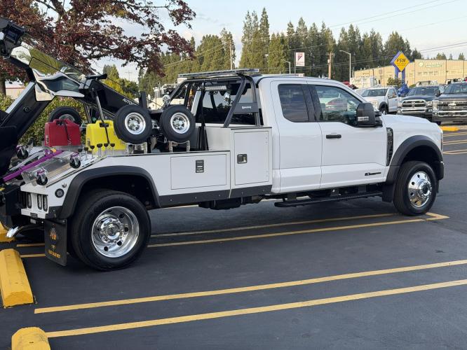 FORD F550 XLT
