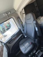 PETERBILT 589