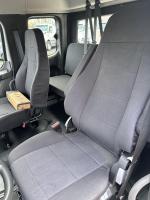 FREIGHTLINER BUSINESS CLASS M2 106 PLUS