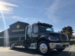 FREIGHTLINER BUSINESS CLASS M2 106 PLUS