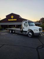 FREIGHTLINER BUSINESS CLASS M2 106