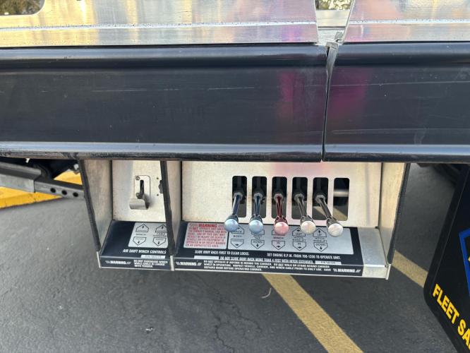 HINO 258ALP