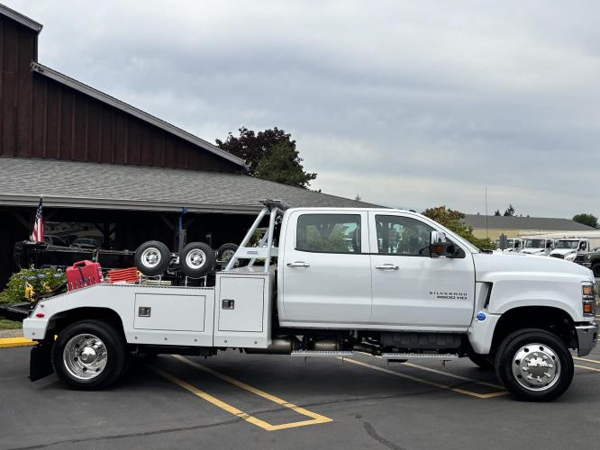 CHEVROLET SILVERADO 5500HD