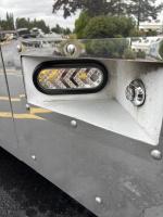 FREIGHTLINER BUSINESS CLASS M2 106