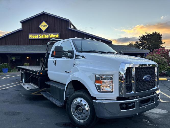 FORD F650 XLT SD
