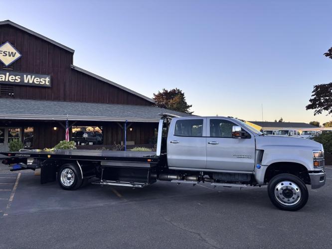 CHEVROLET SILVERADO 5500HD