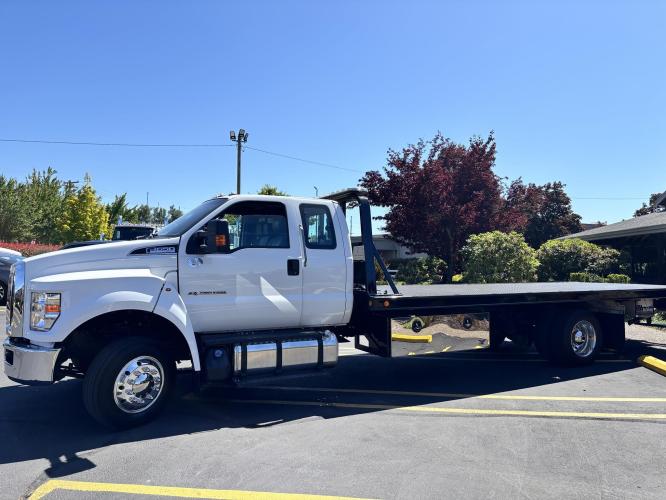 FORD F650 XLT SD