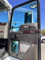 KENWORTH T270