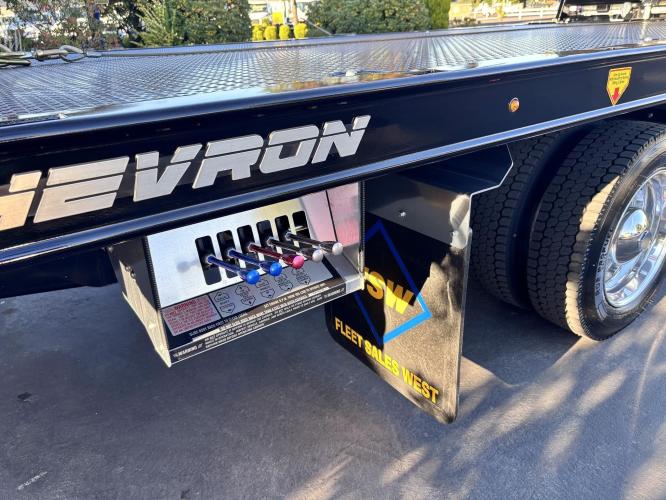 CHEVROLET SILVERADO 5500HD