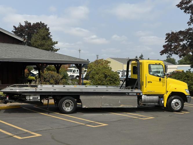 HINO 258ALP