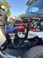 FREIGHTLINER BUSINESS CLASS M2 106