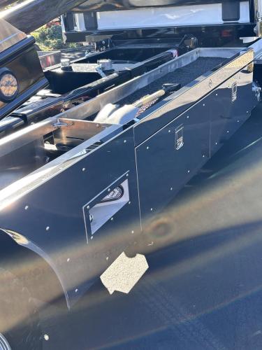 PETERBILT 536
