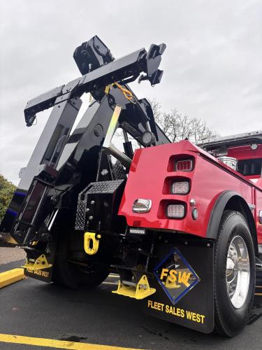 FREIGHTLINER BUSINESS CLASS M2 106