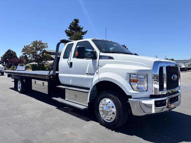 FORD F650 XLT SD