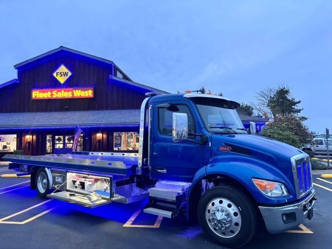 PETERBILT 536