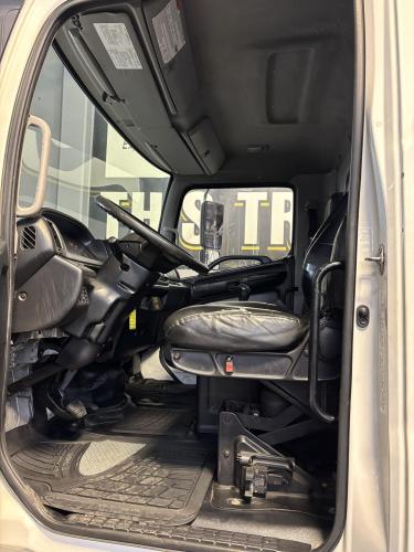 HINO 258ALP