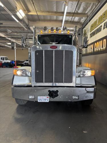 PETERBILT 389