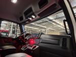 FREIGHTLINER BUSINESS CLASS M2 106 PLUS