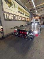 FREIGHTLINER BUSINESS CLASS M2 106