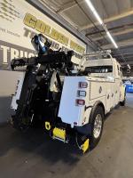 FREIGHTLINER BUSINESS CLASS M2 106 PLUS