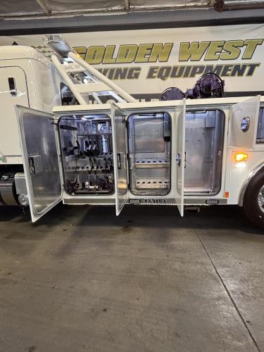 PETERBILT 389