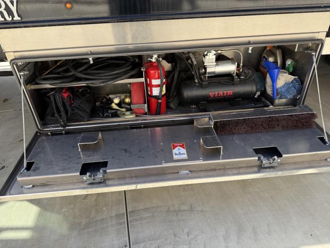 CHEVROLET SILVERADO 6500HD