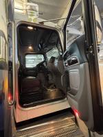 PETERBILT 389