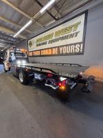 FREIGHTLINER BUSINESS CLASS M2 106